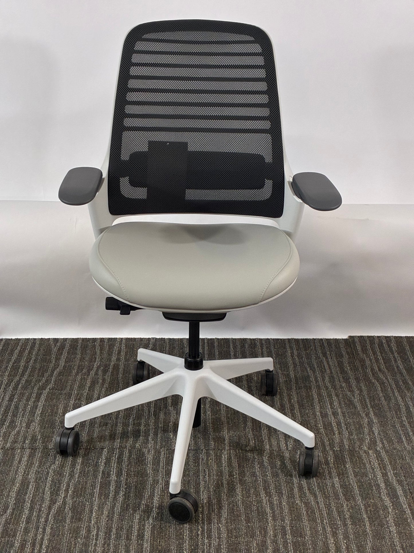 STEELCASE | SERIES 1 TASK CHAIR