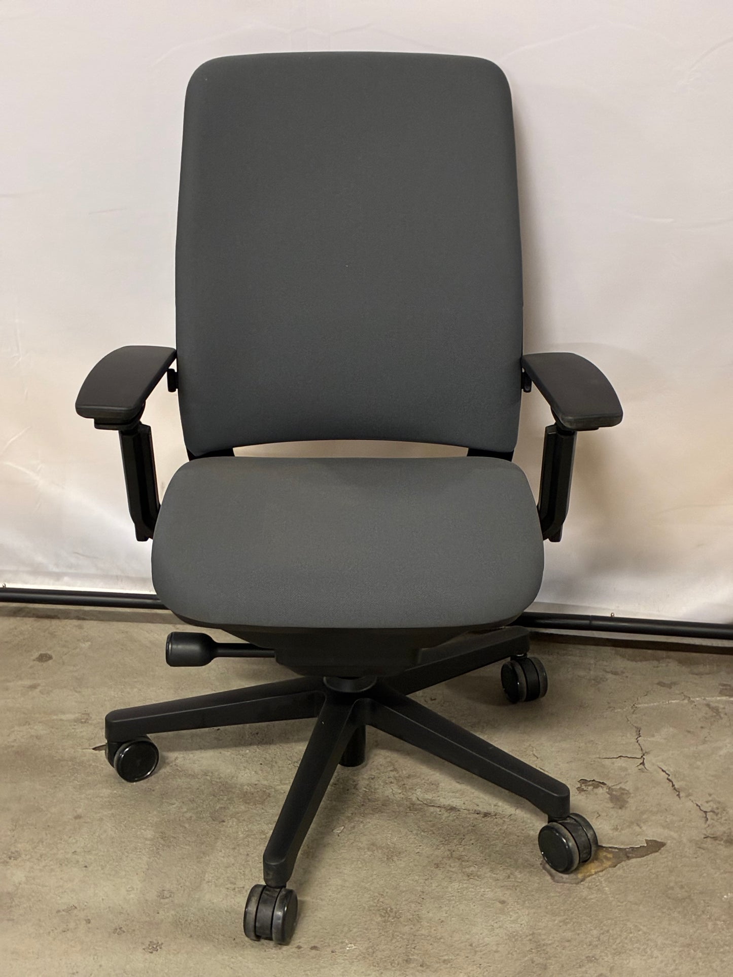 STEELCASE | AMIA TASK CHAIR