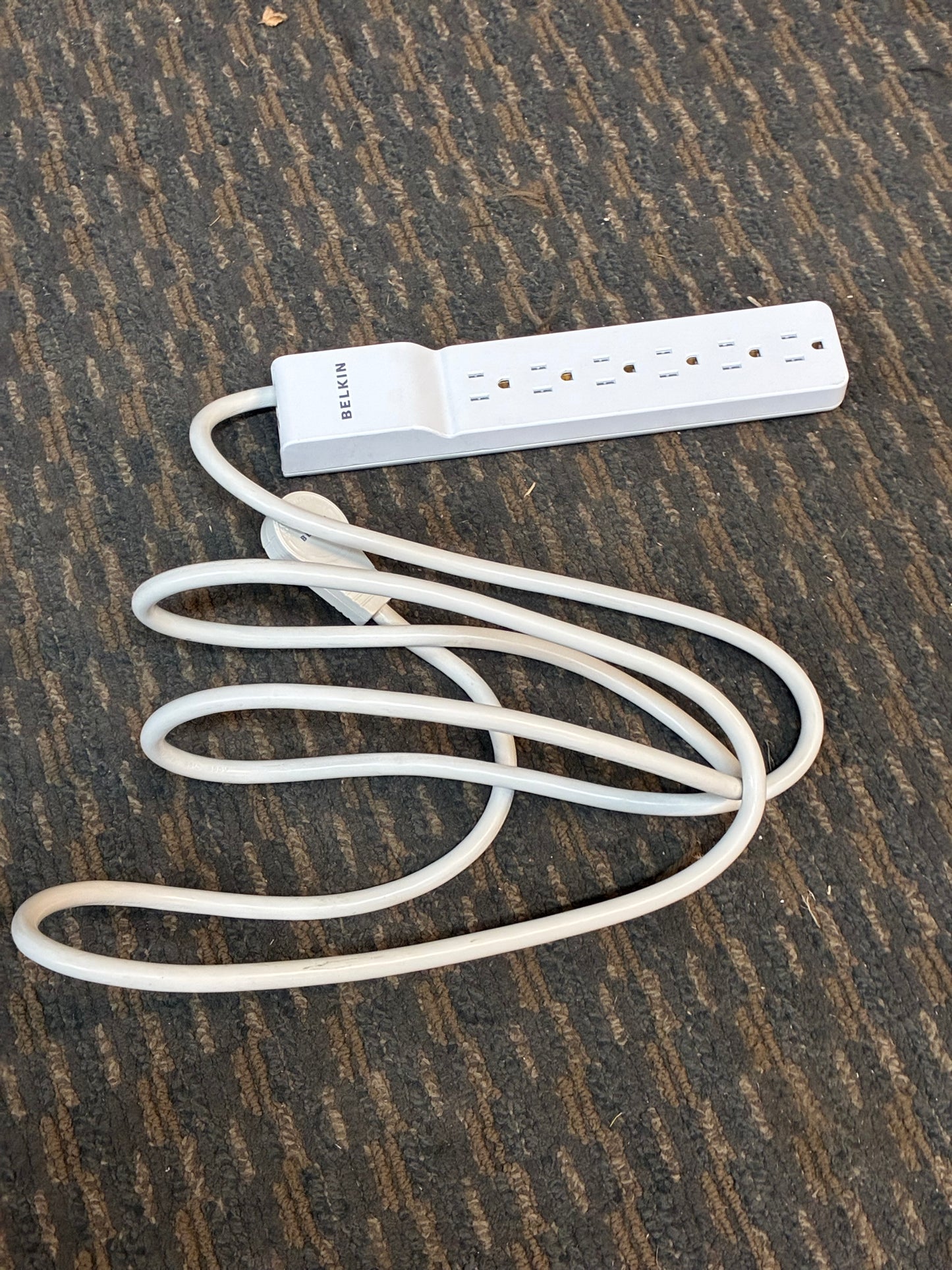 BELKIN | MULTIOUTLET