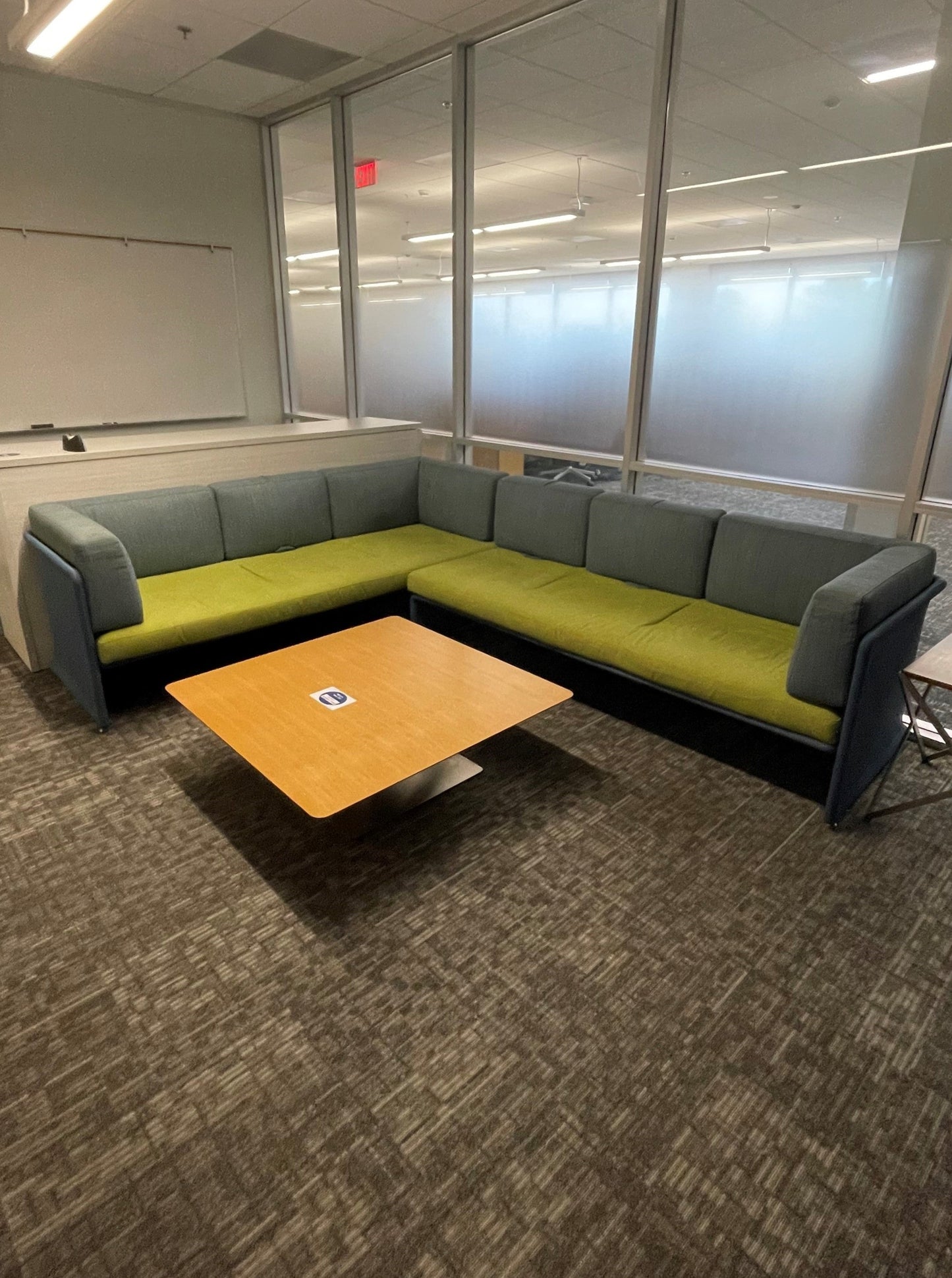 COALESSE | LAGUNITAS L-SHAPED SECTIONAL