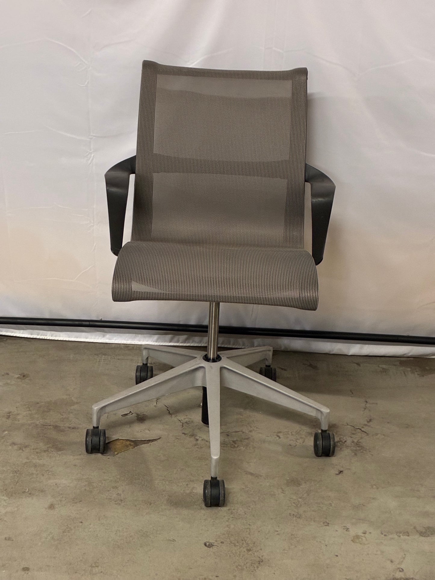 HERMAN MILLER | SETU MULTIPURPOSE CHAIR