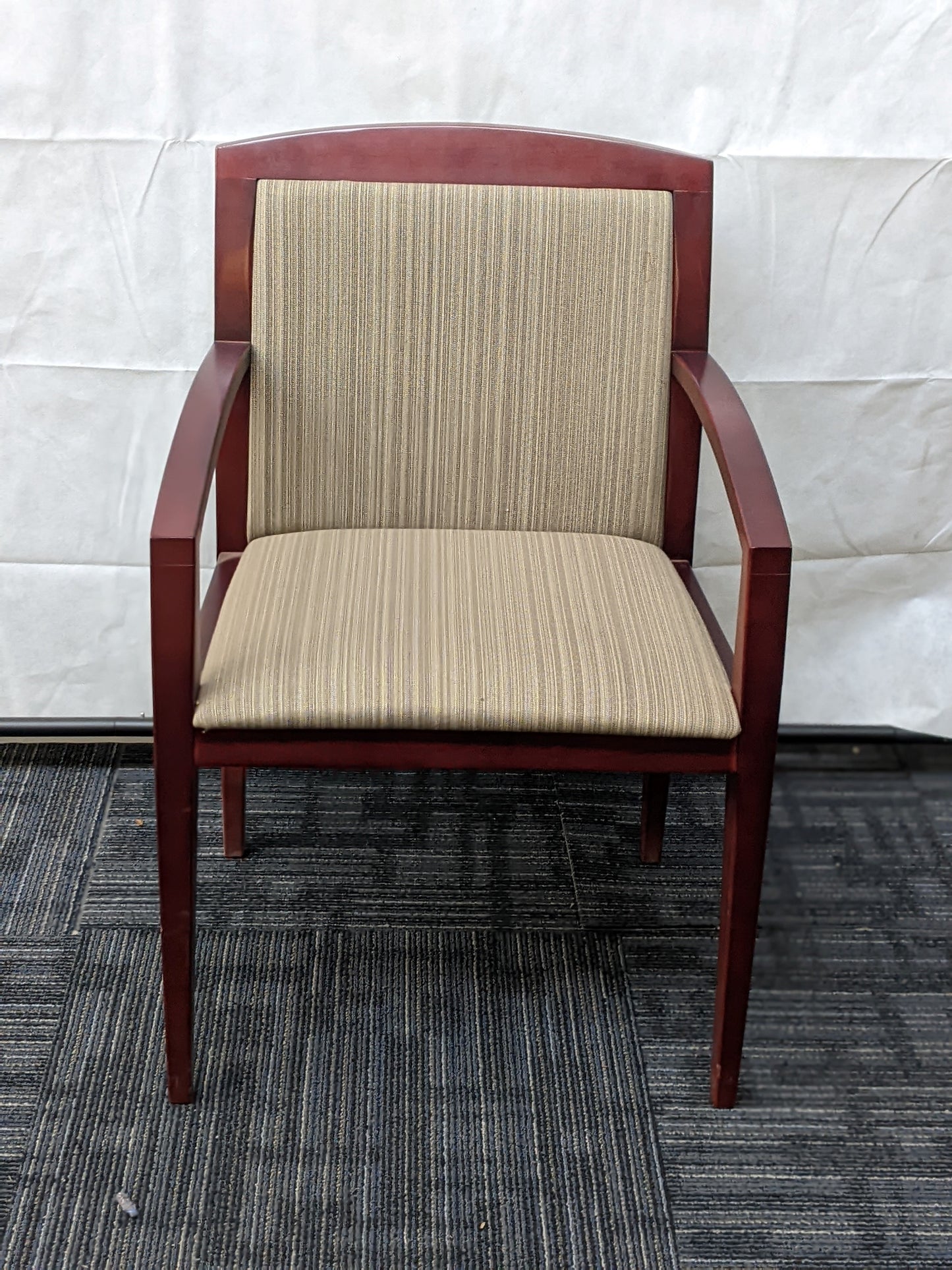 HAWORTH | COMPOSITES GUEST CHAIR