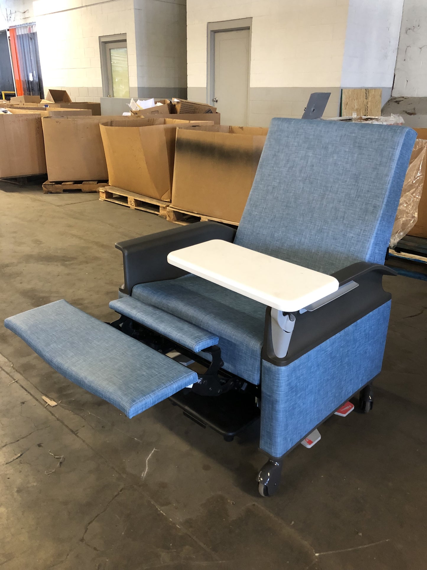 STEELCASE | EMPATH TRENDELENBERG RECLINER