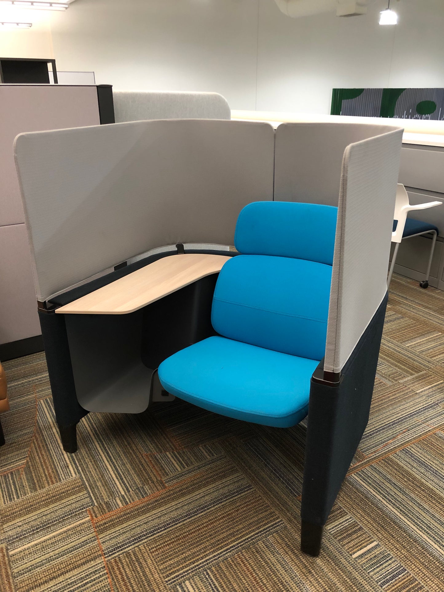 STEELCASE | BRODY LOUNGE CHAIR