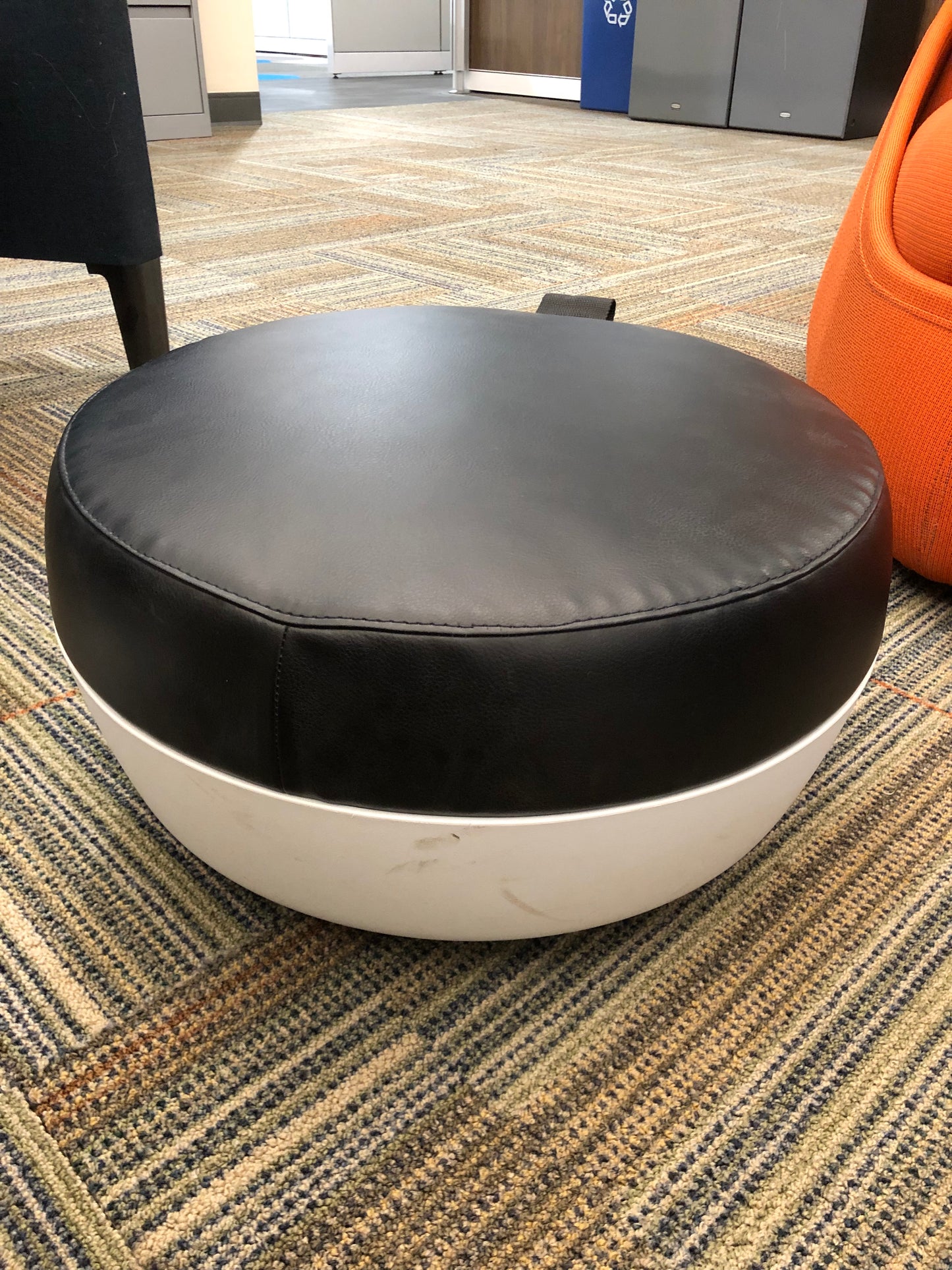STEELCASE | BRODY OTTOMAN