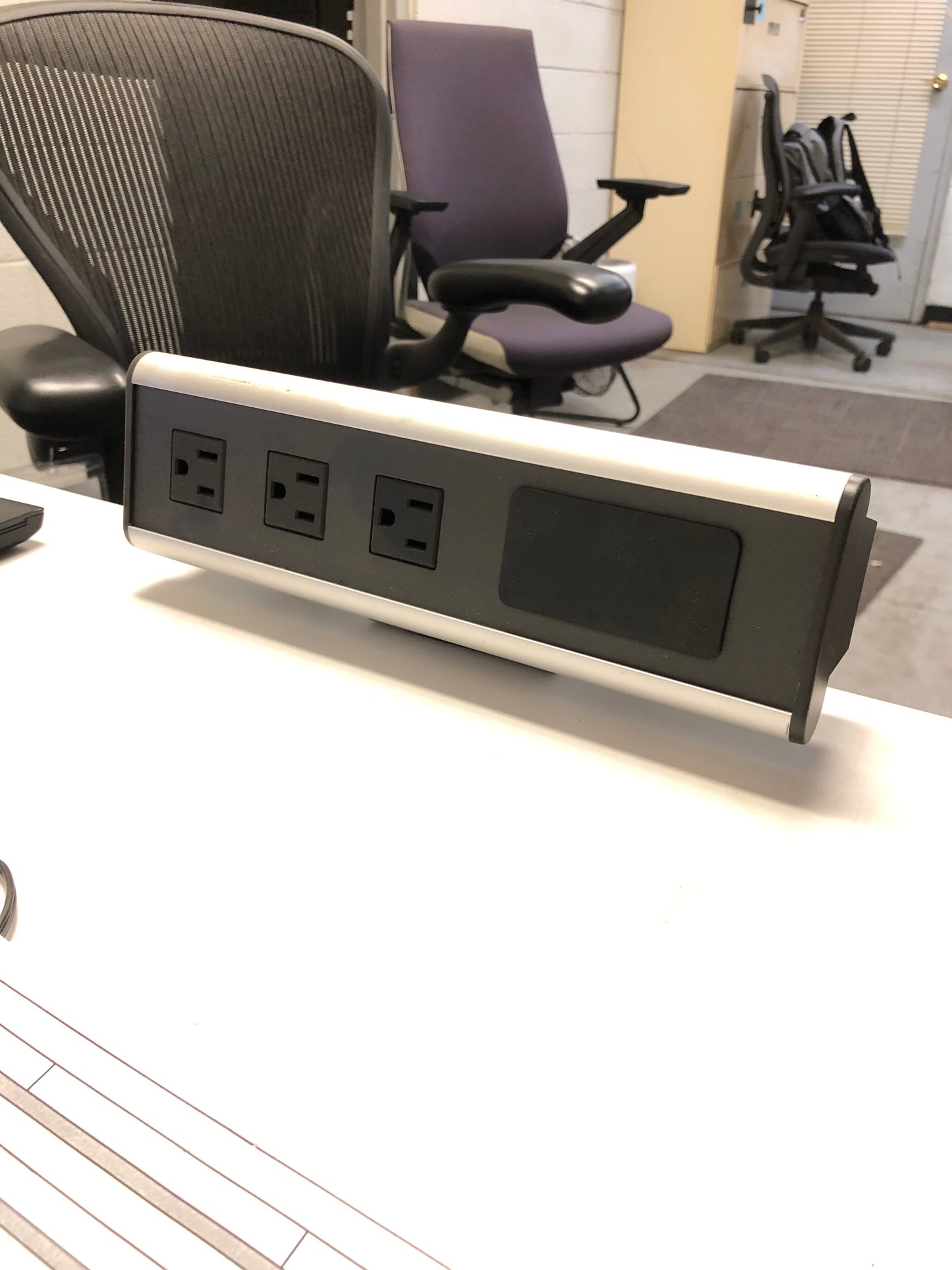 PREOWNED | POWERSTRIP