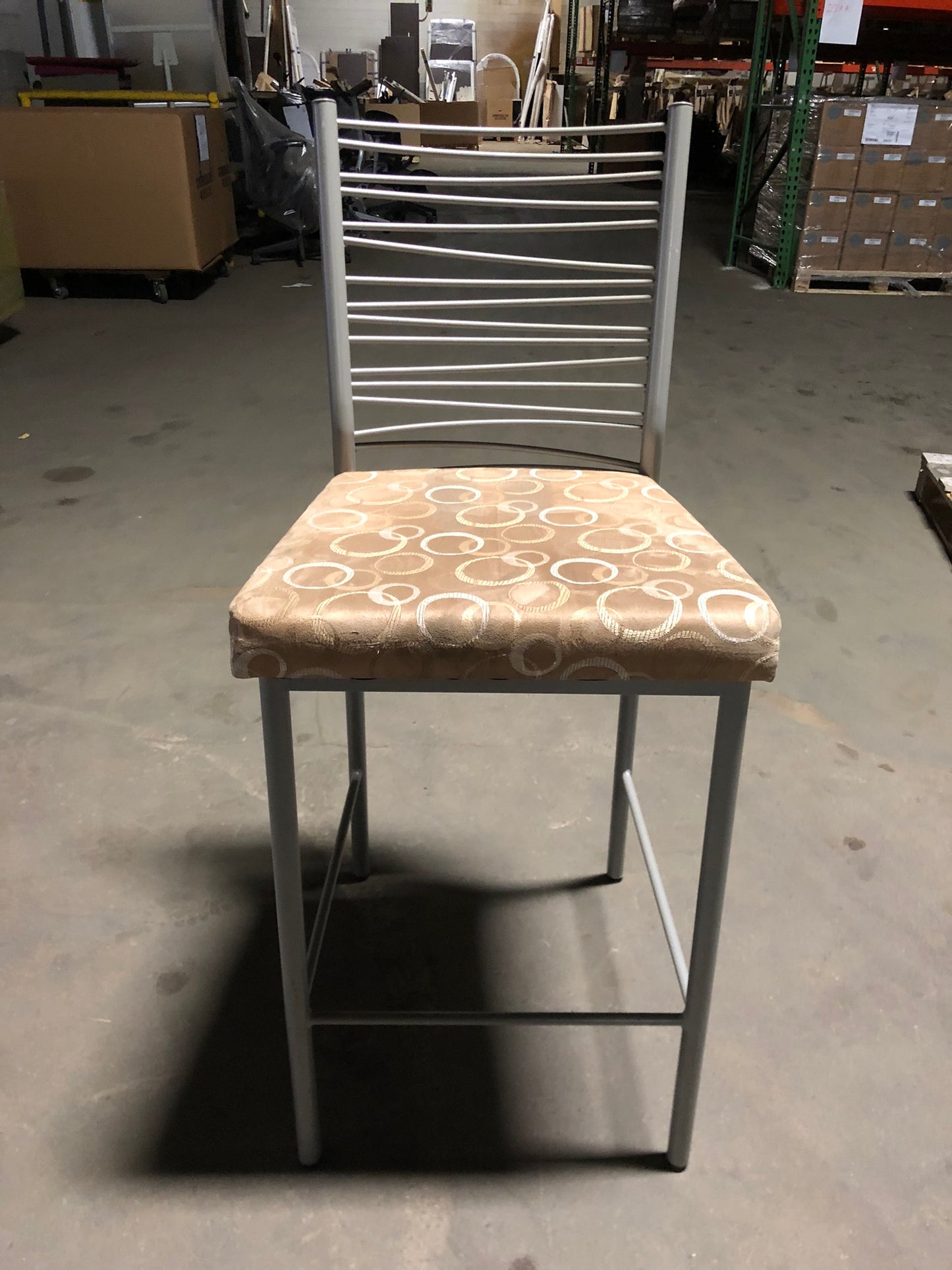 AMISCO | CRESCENT BARSTOOL