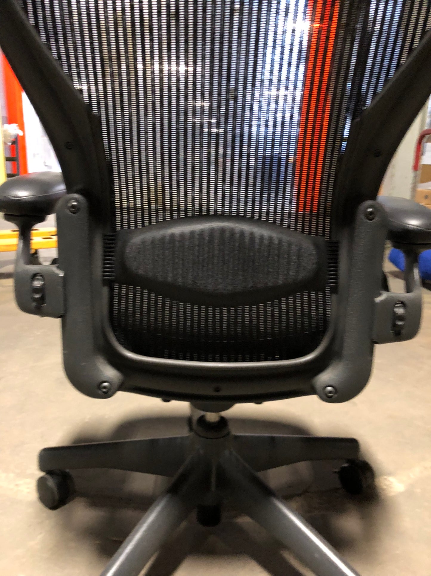 HERMAN MILLER | AERON TASK CHAIR