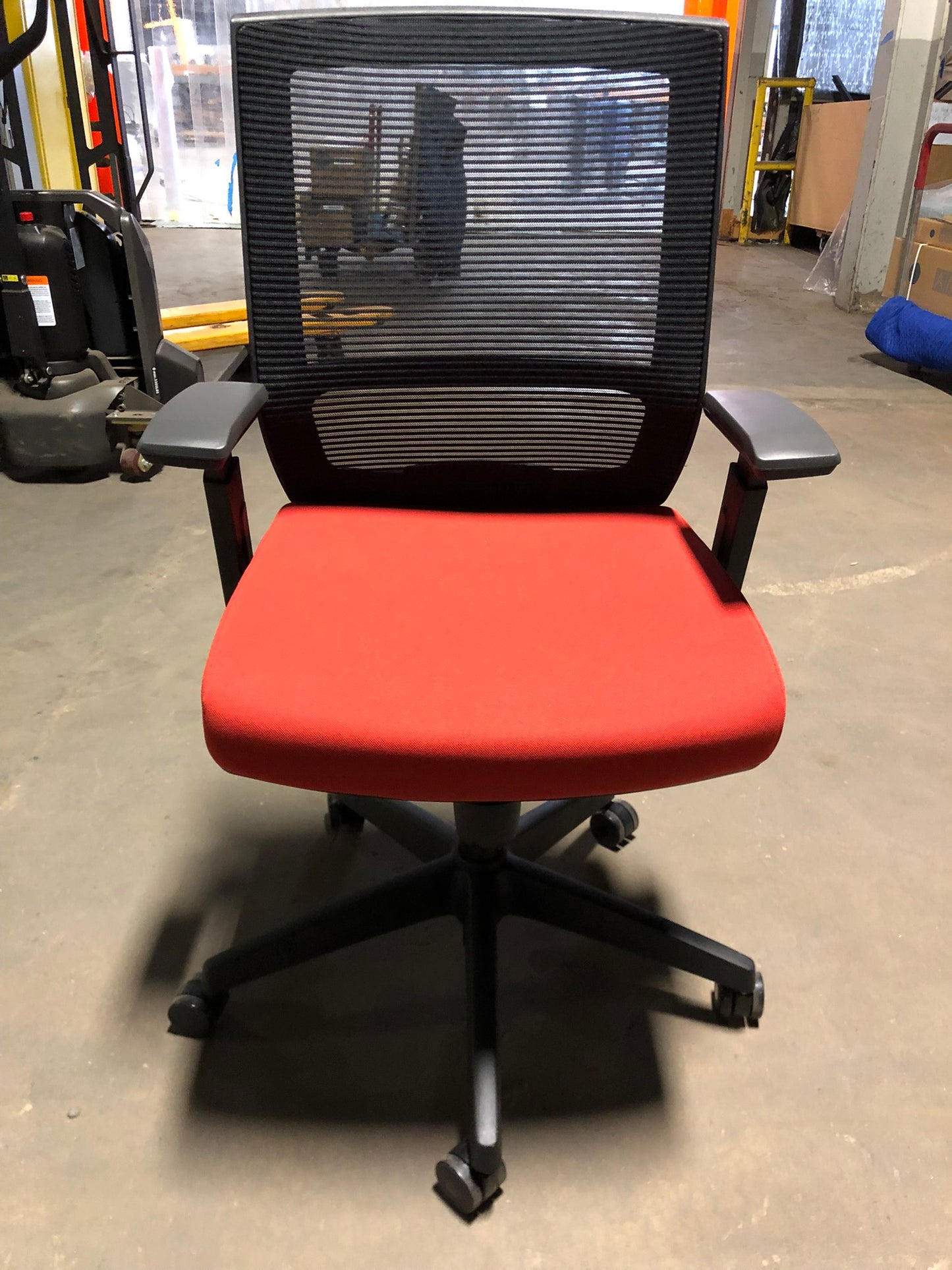 ALLSEATING | ENTAIL TASK CHAIR