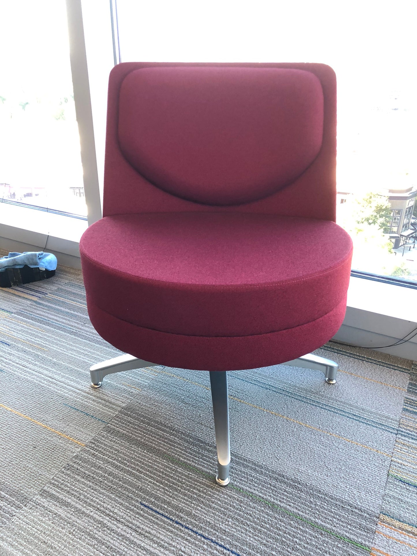 COALESSE TOPO LOUNGE CHAIR