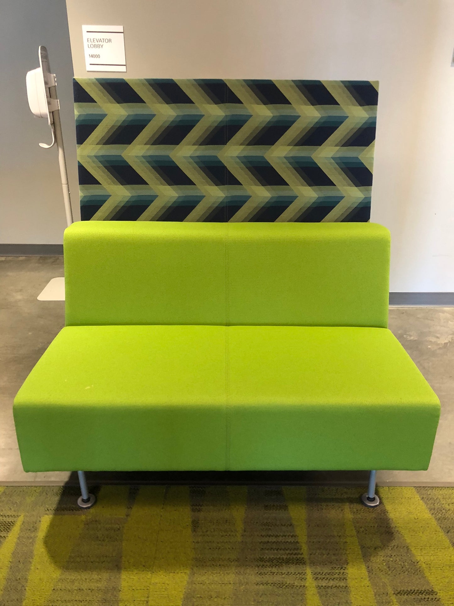 COALESSE BIX LOUNGE