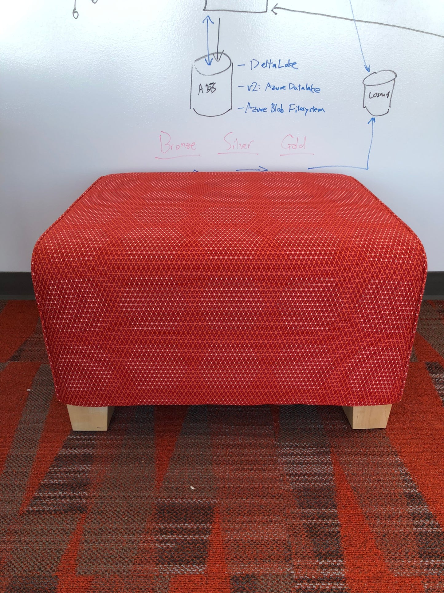 STEELCASE | JENNY OTTOMAN