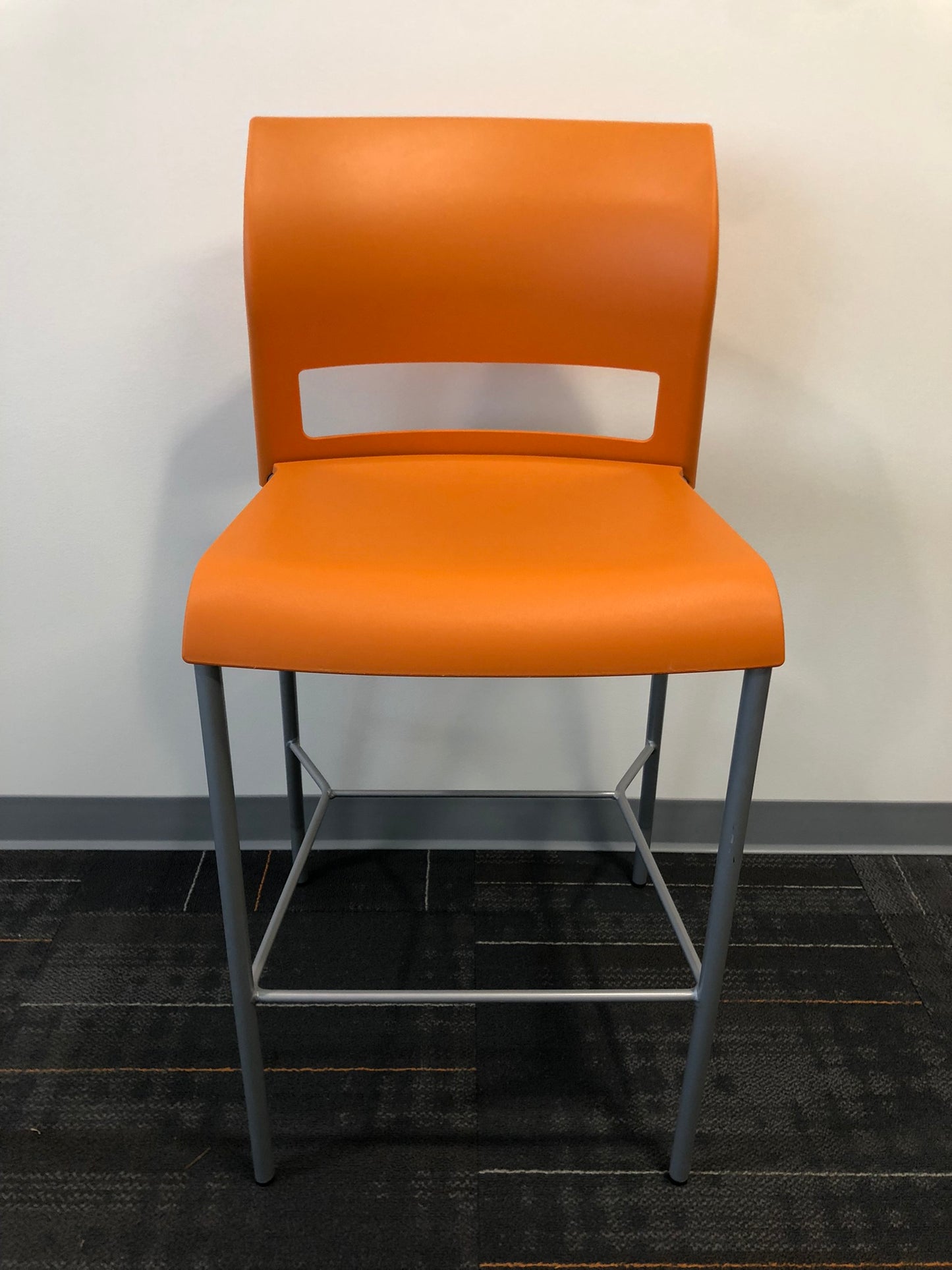 STEELCASE | MOVE STOOL PLASTIC SEAT/BACK NO ARMS