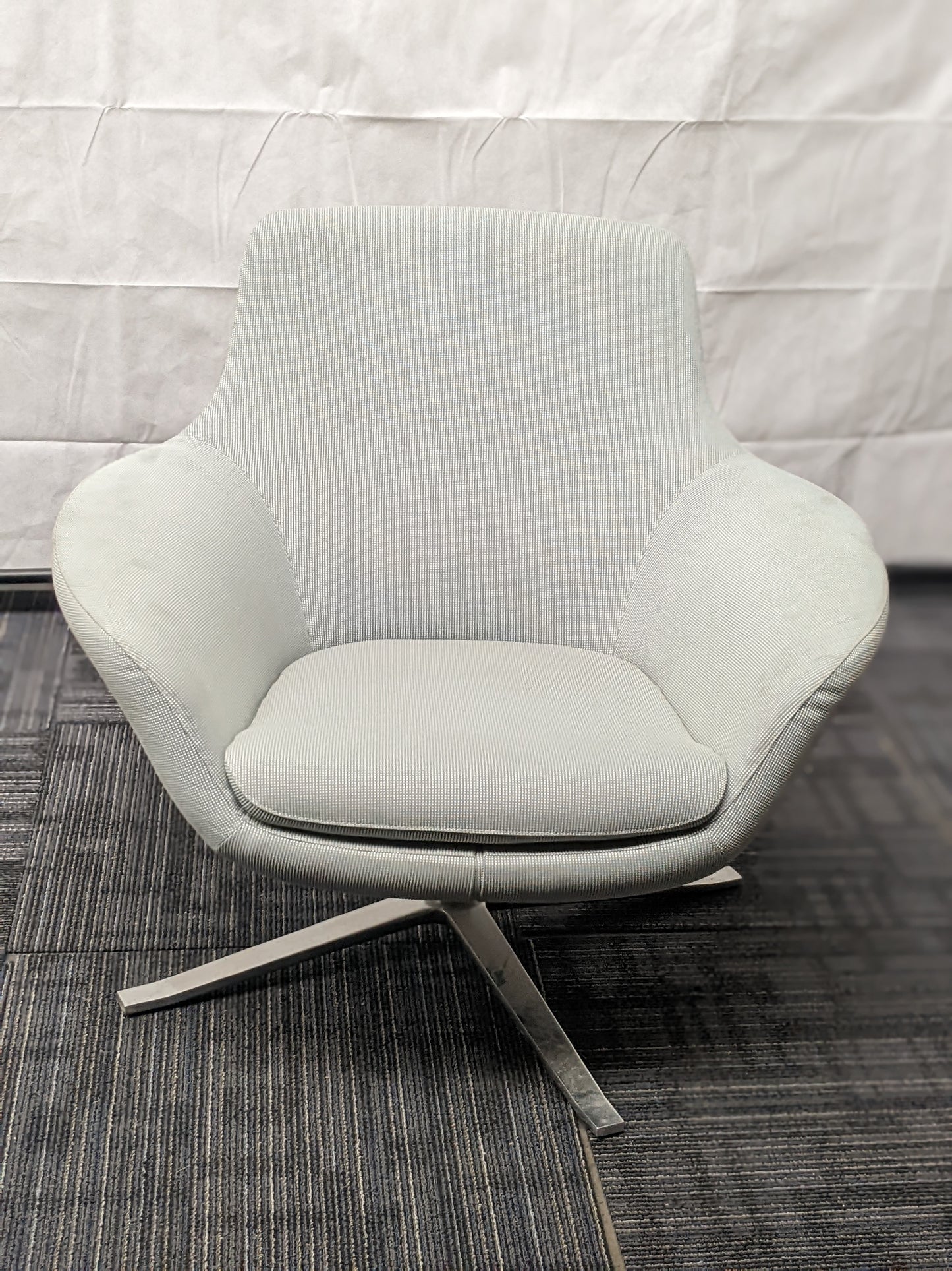 COALESSE | BOB LOUNGE CHAIR