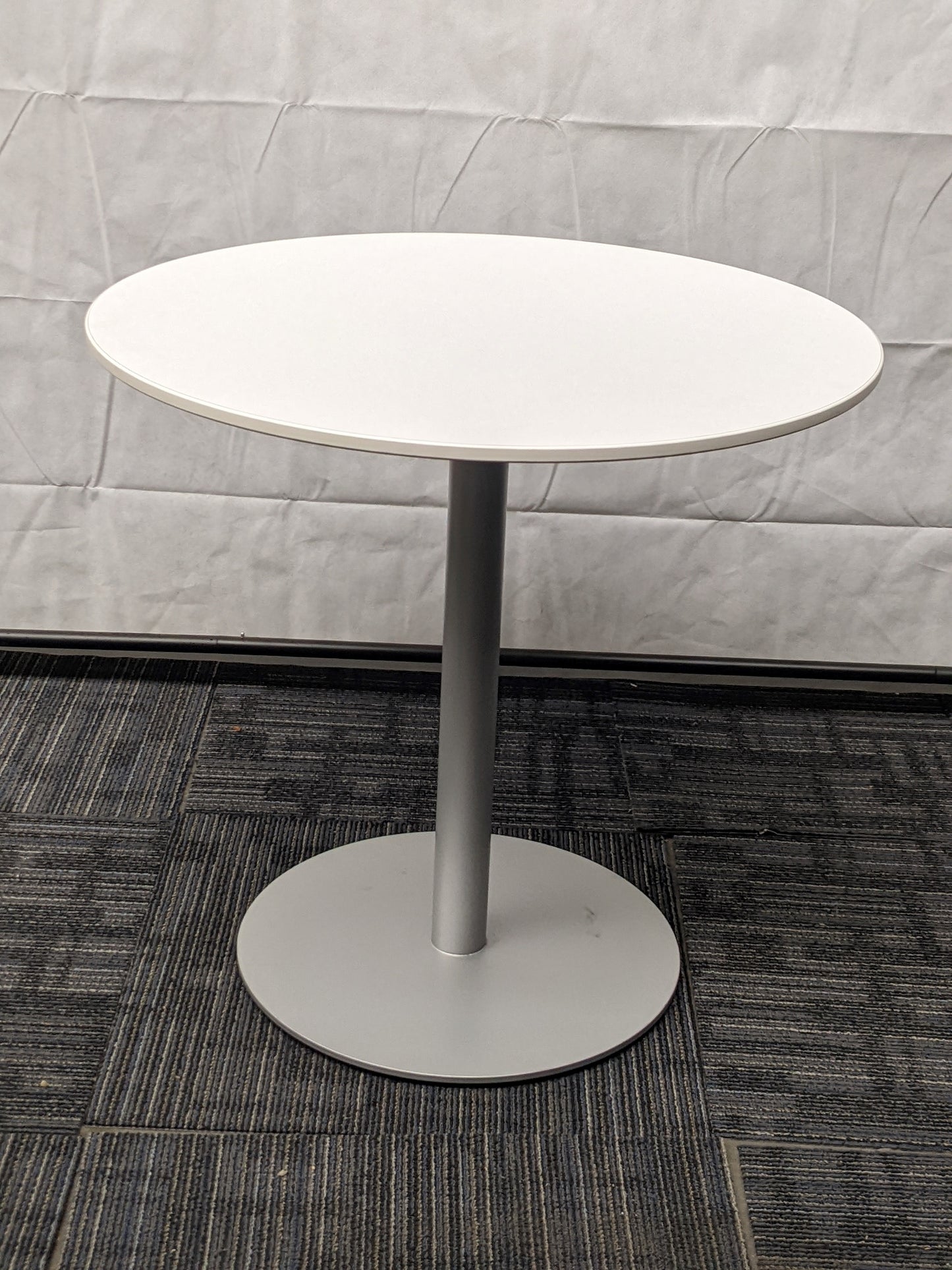 STEELCASE ROUND TABLE