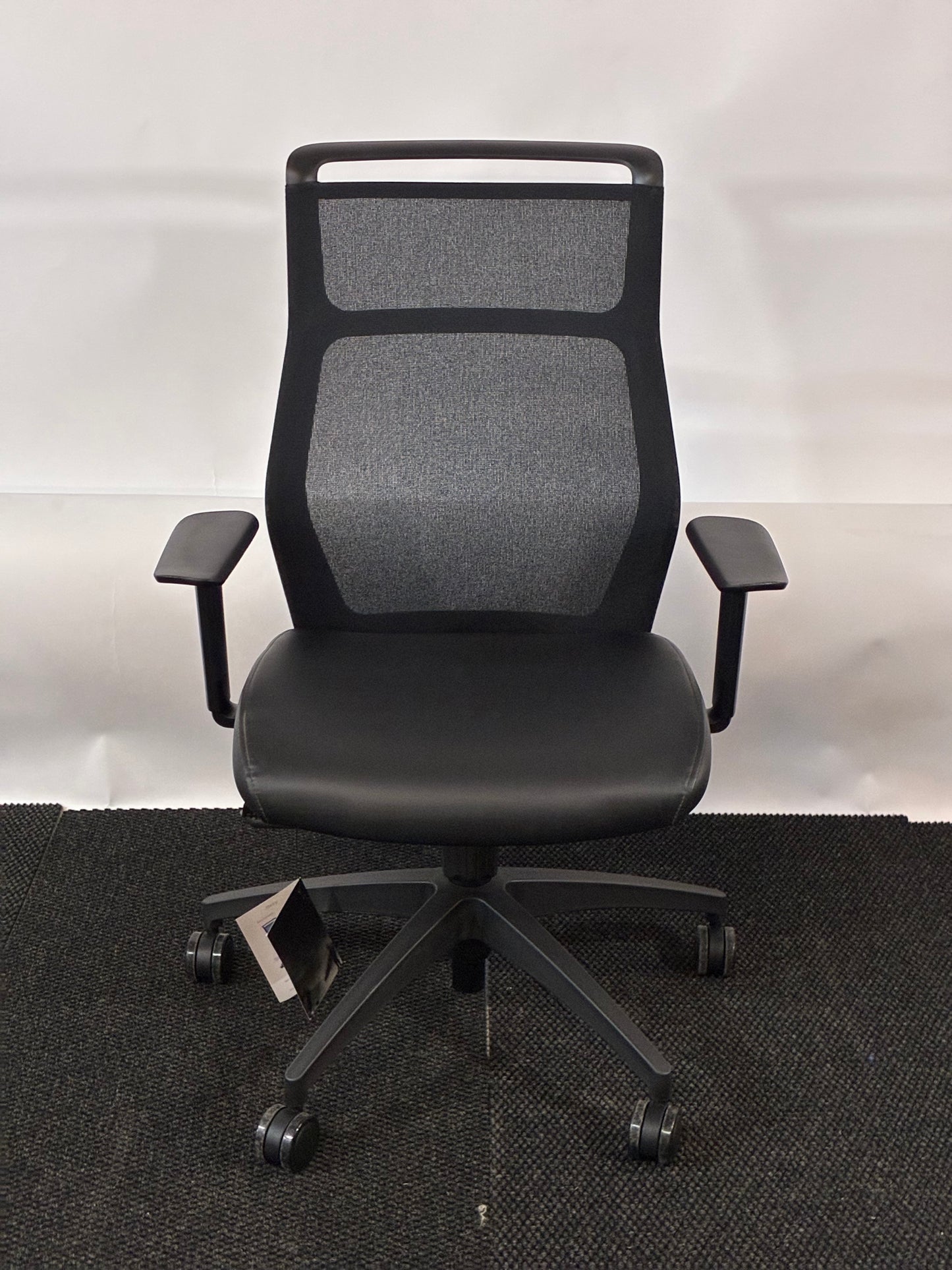 SIT ON IT | HEXY, HIGH BACK, TASK CHAIR