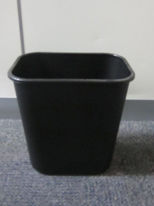 STAPLES | WASTEBASKET