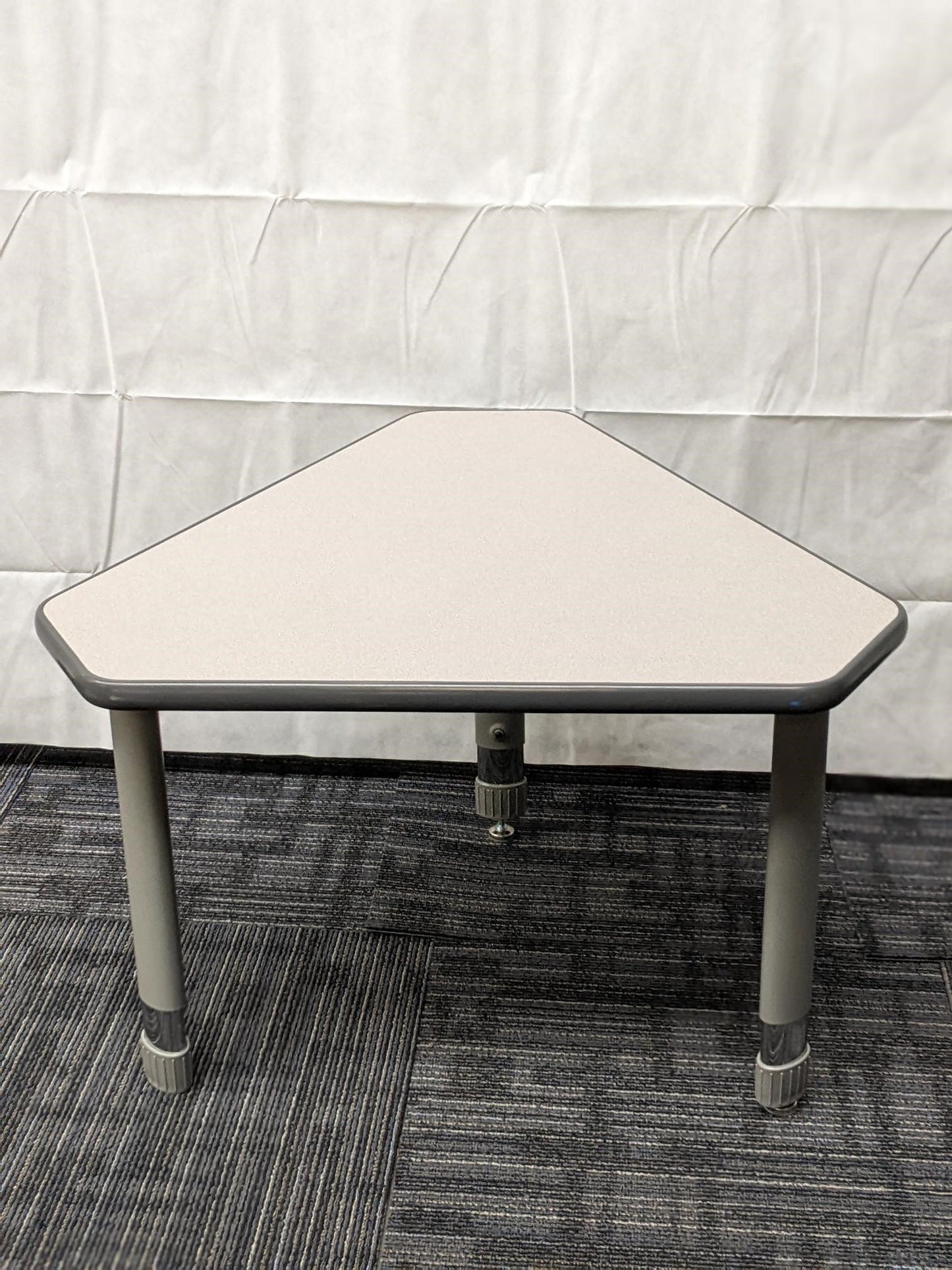 TRIANGLE TABLE