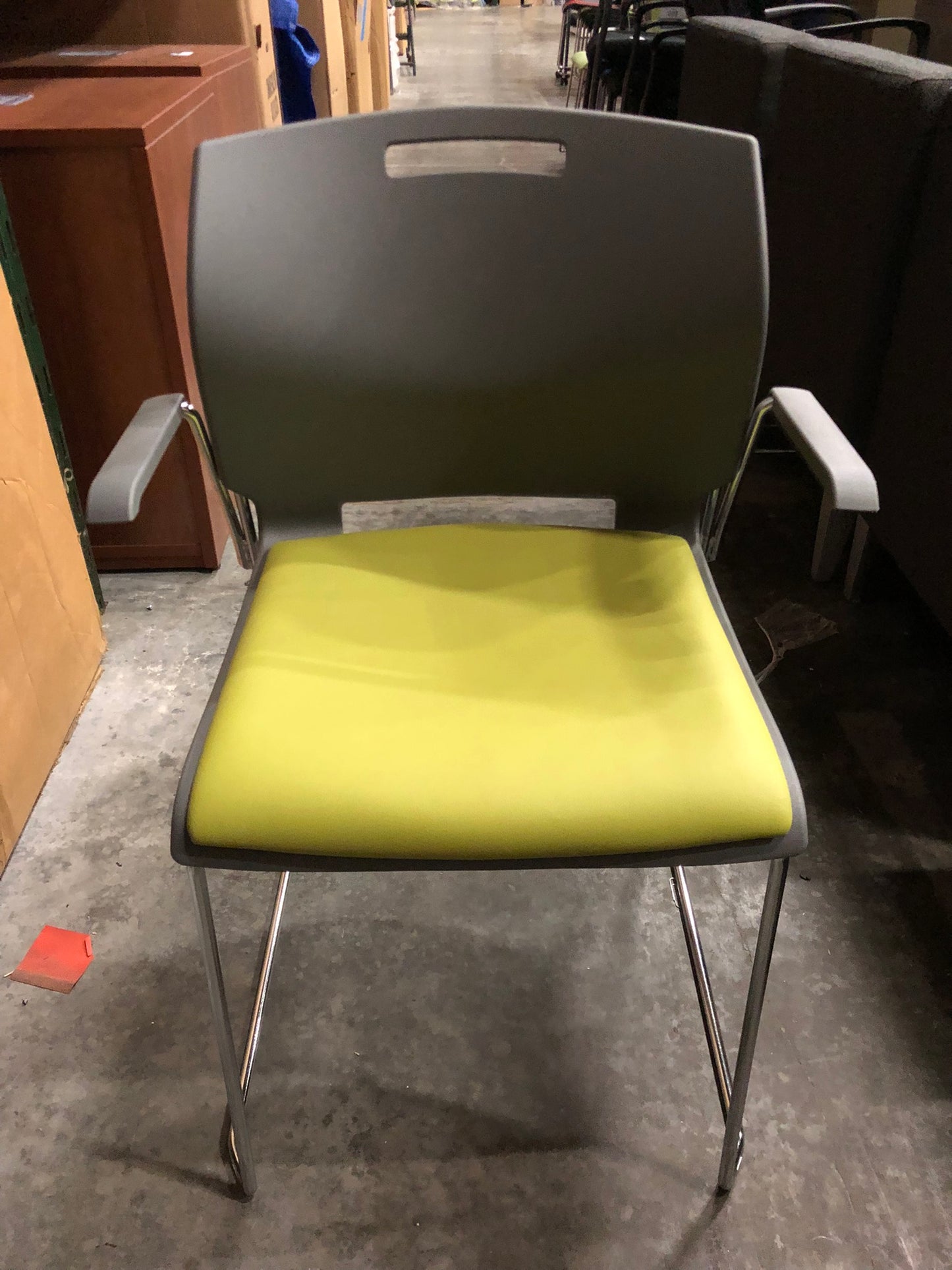 GLOBAL POPCORN WALL SAVER STACK CHAIR