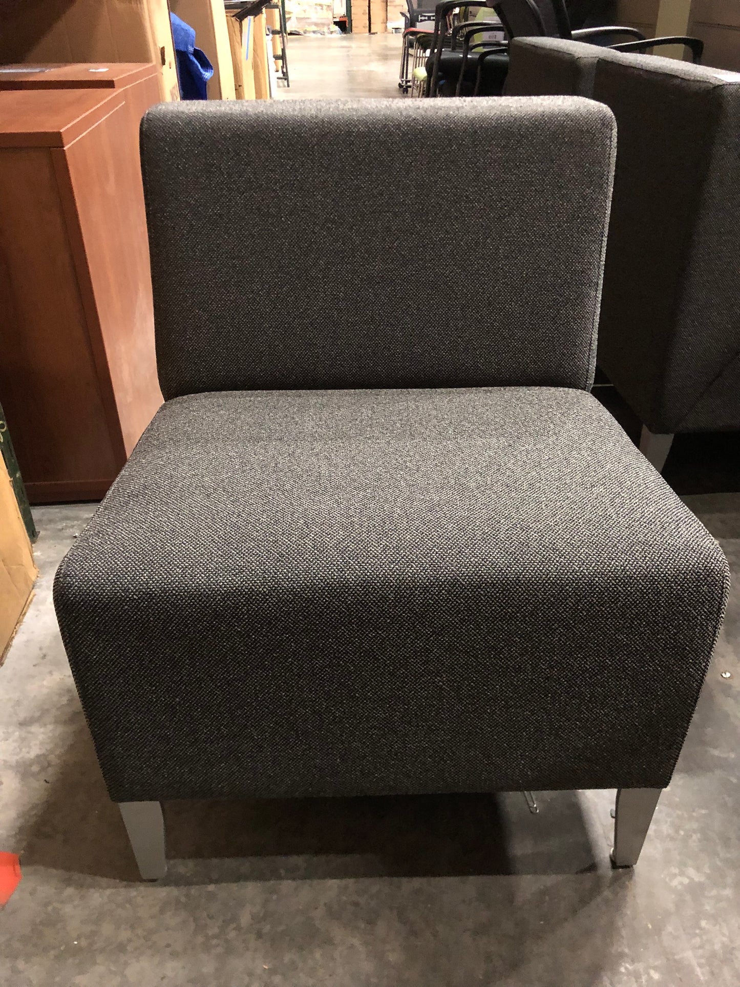 COALESSE CIRCA STRAIGHT LOUNGE CHAIR