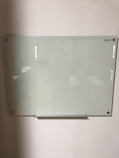 QUARTET 36H X48W MAGNETIC GLASS MARKERBOARD