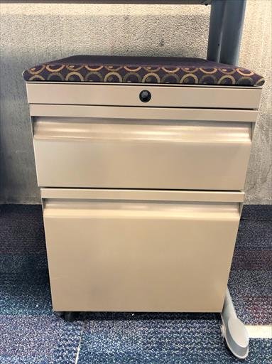 KNOLL | MOBILE PEDESTAL W/SEAT CUSHION