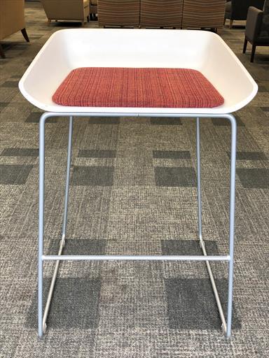 TURNSTONE SCOOP STOOL