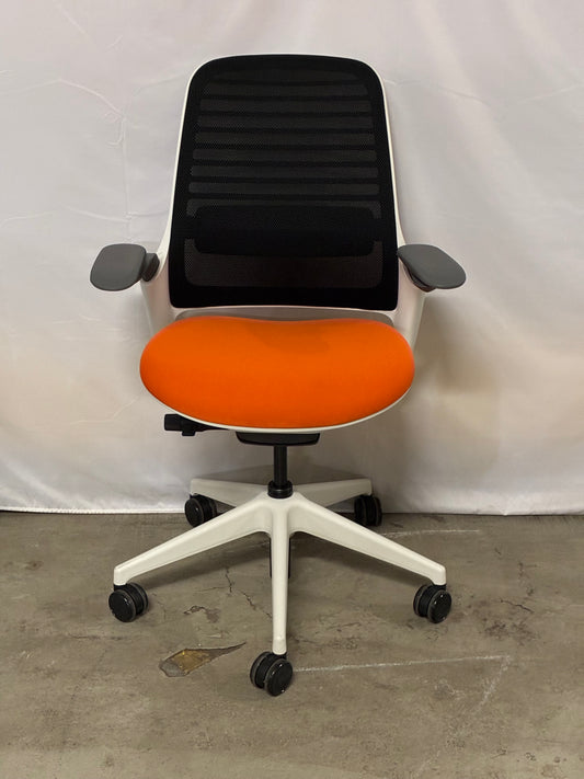 STEELCASE | SERIES 1 TASK CHAIR