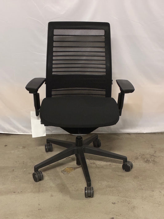 STEELCASE | THINK TASK CHAIR