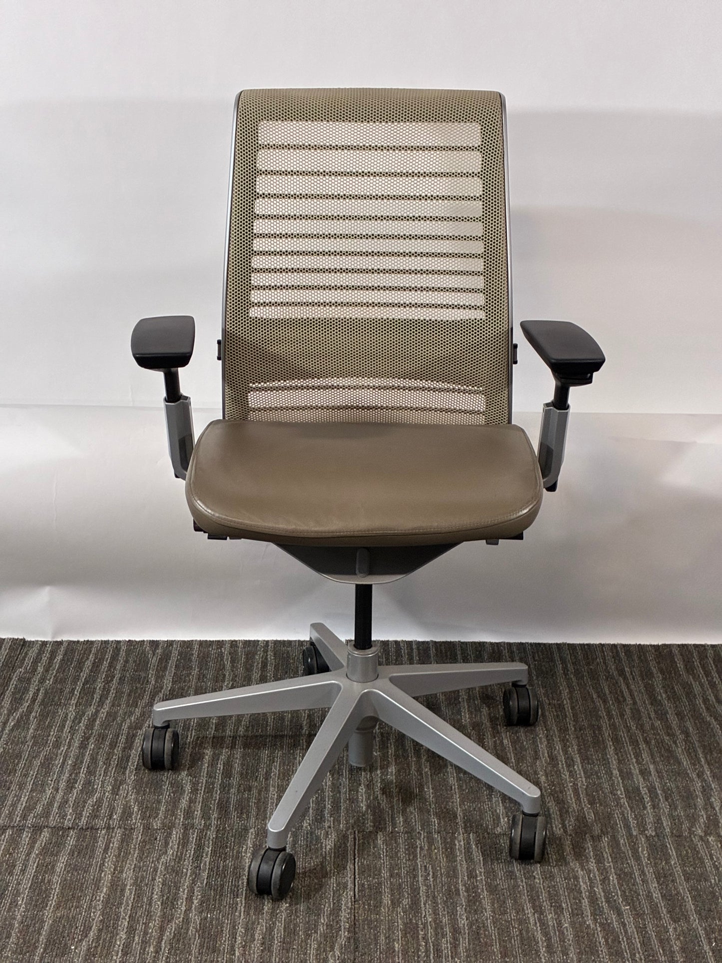 STEELCASE | THINK TASK CHAIR 3D KNIT