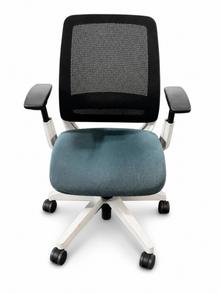Amia Air Task Chair