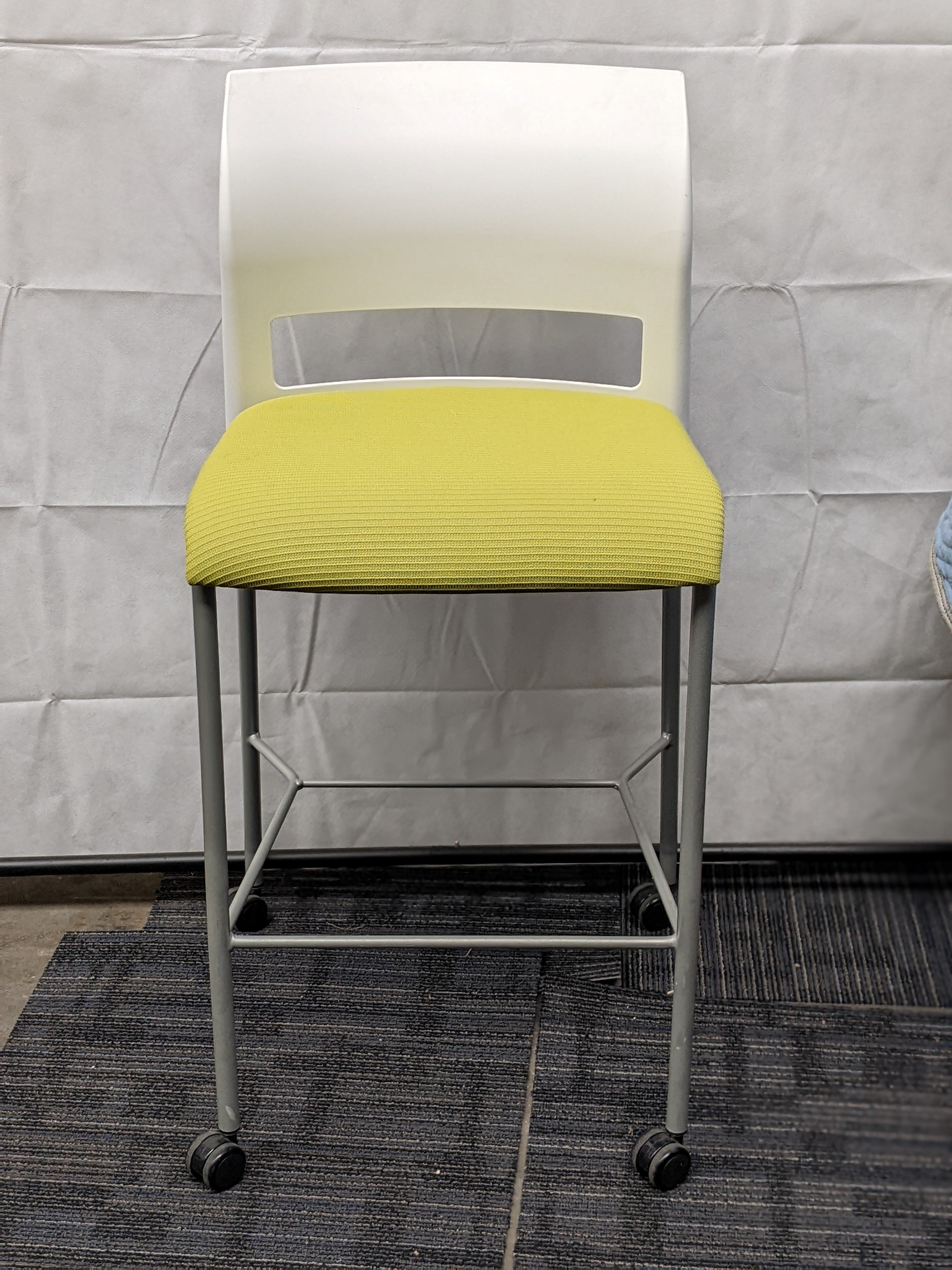 STEELCASE | MOVE STOOL – Storr PreOwned