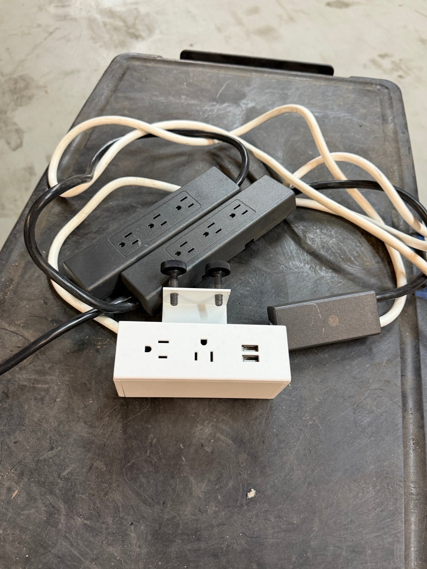 BYRNE | CLAMP ON POWER UNIT