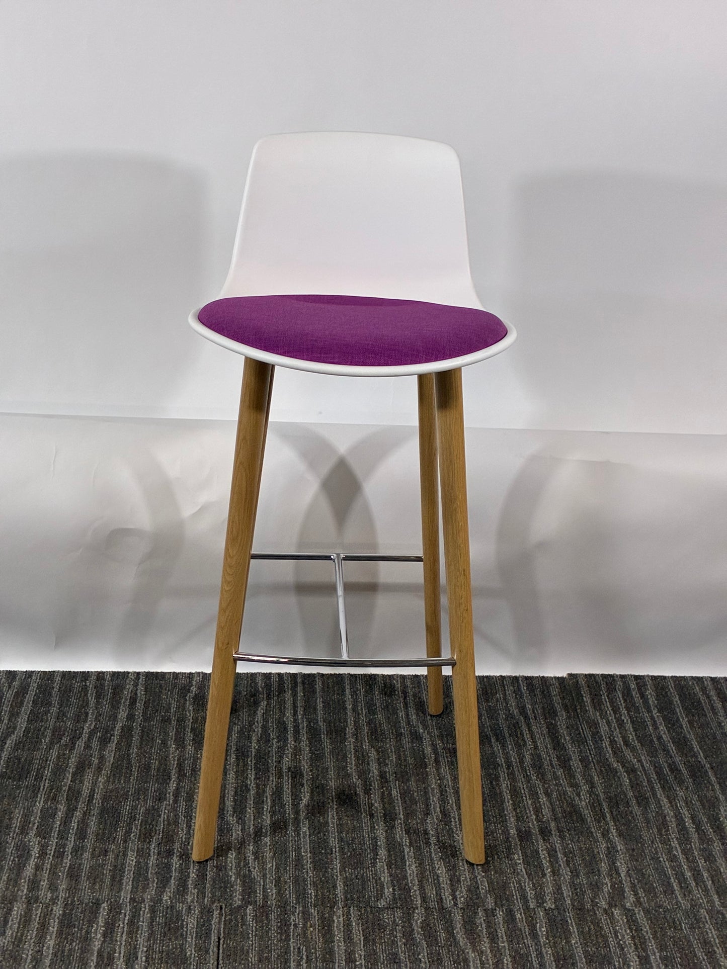 COALESSE | ENEA ALTZO9943 BAR HEIGHT STOOL