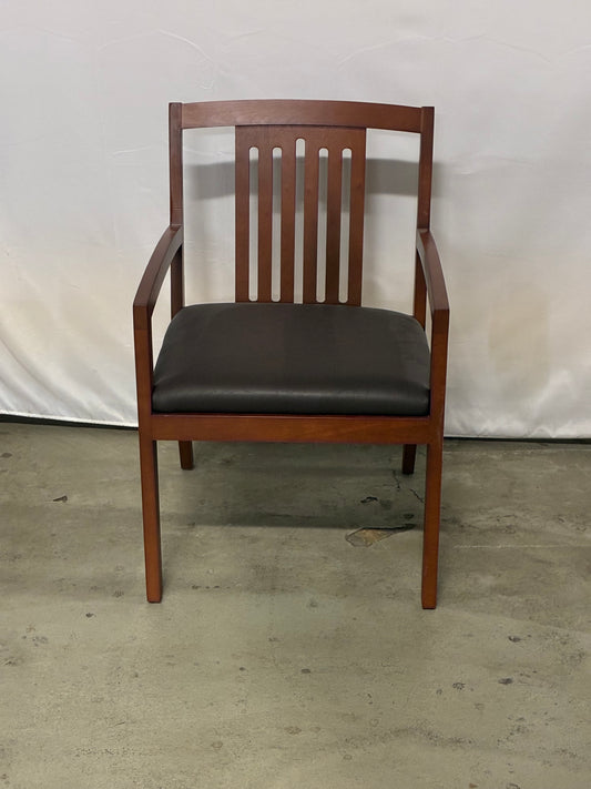 DARRAN | GUEST CHAIR