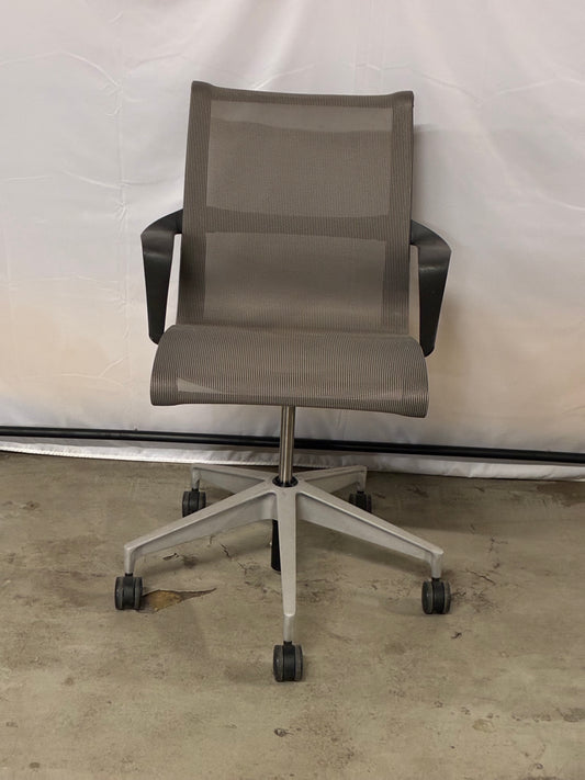 HERMAN MILLER | SETU MULTIPURPOSE CHAIR
