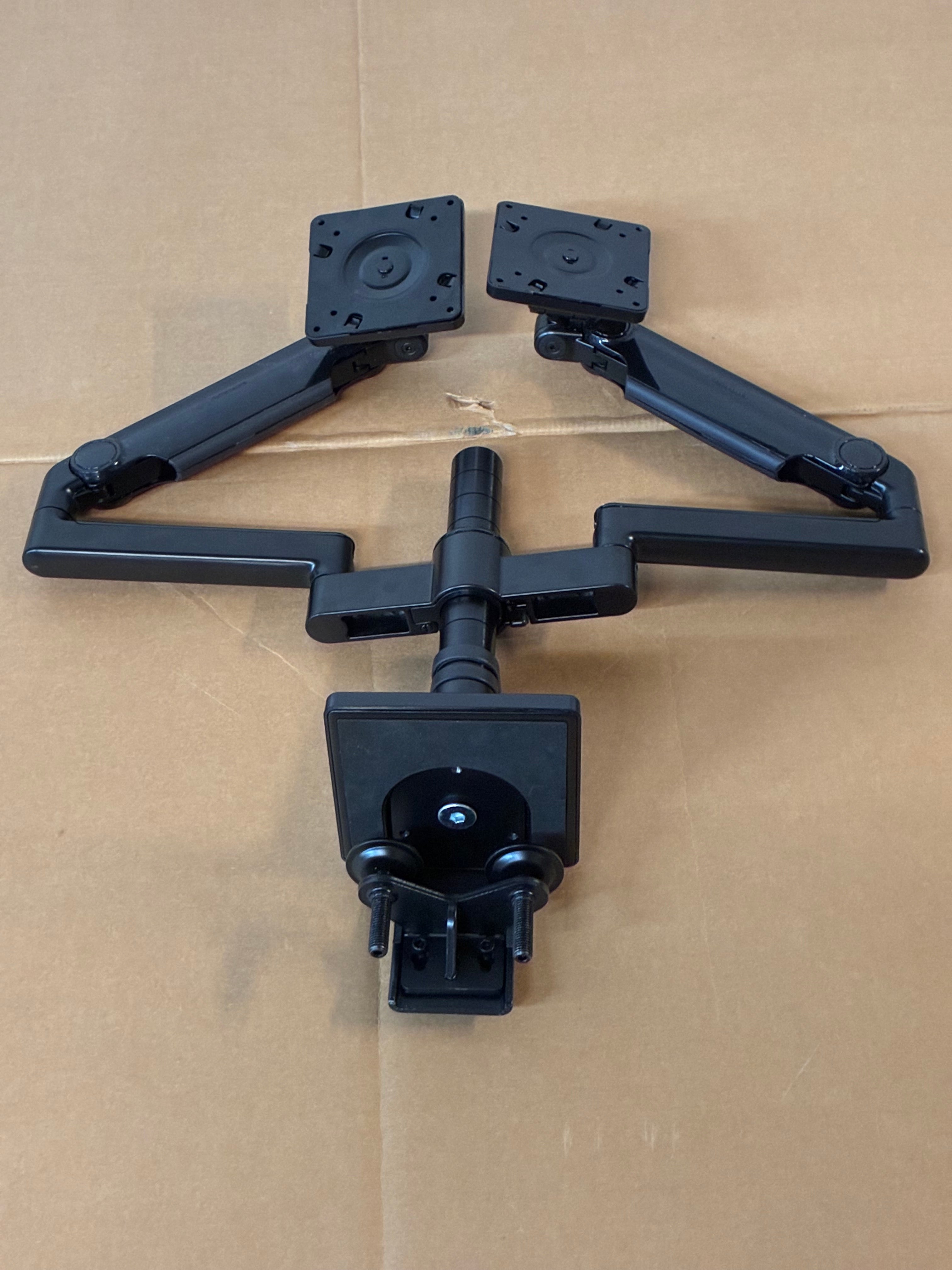 HUMANSCALE | MFLEX DESK MOUNT – Storr PreOwned