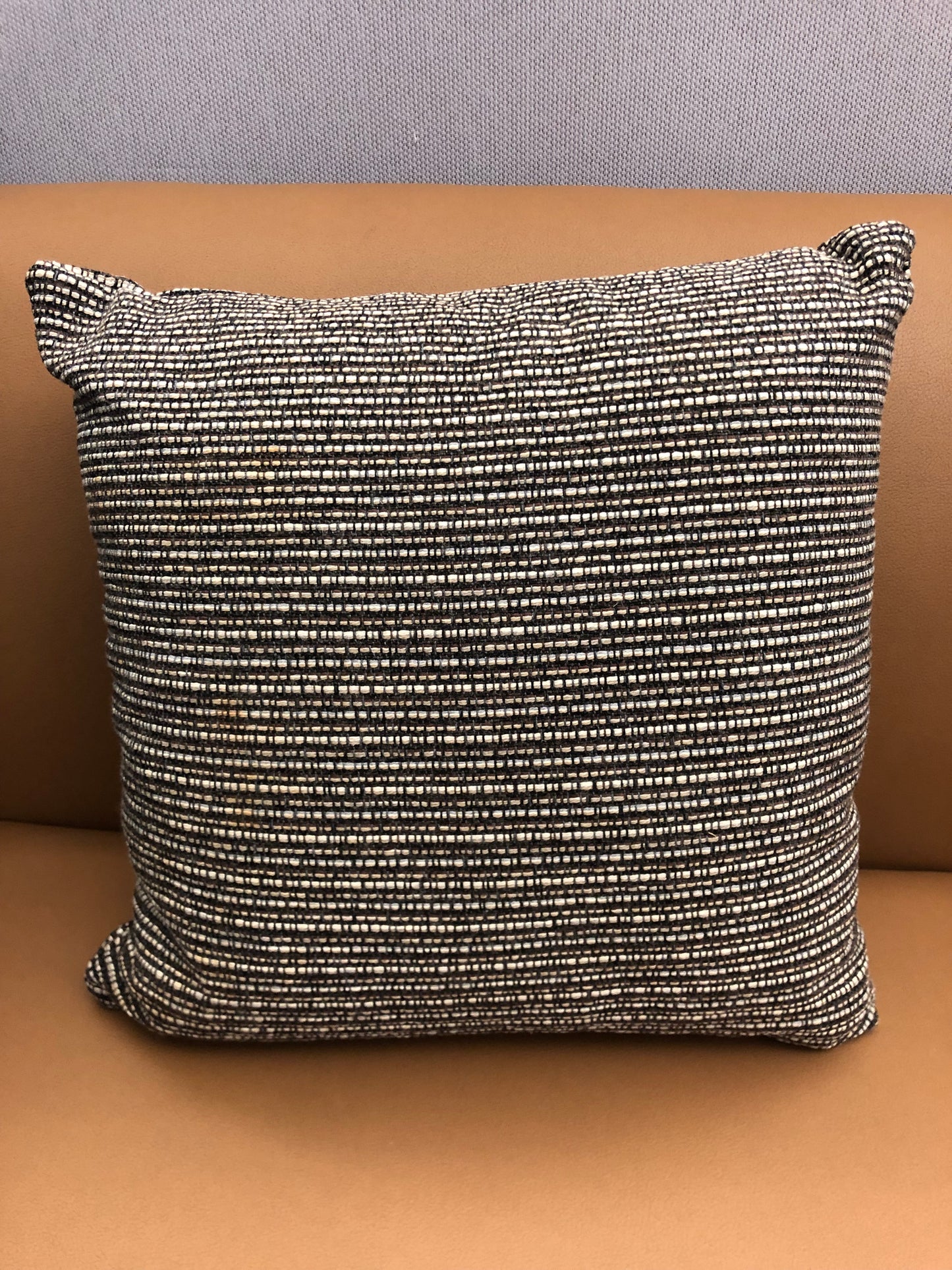 PREOWNED | ACCENT PILLOW BROWN