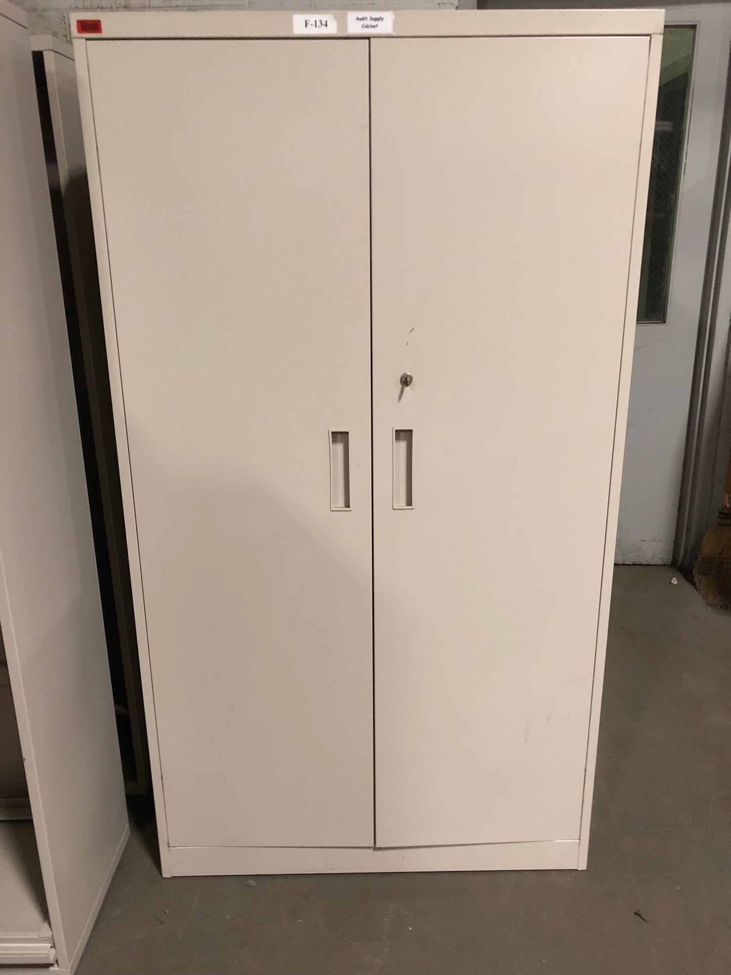 PREOWNED | 730 SERIES STORAGE CABINET