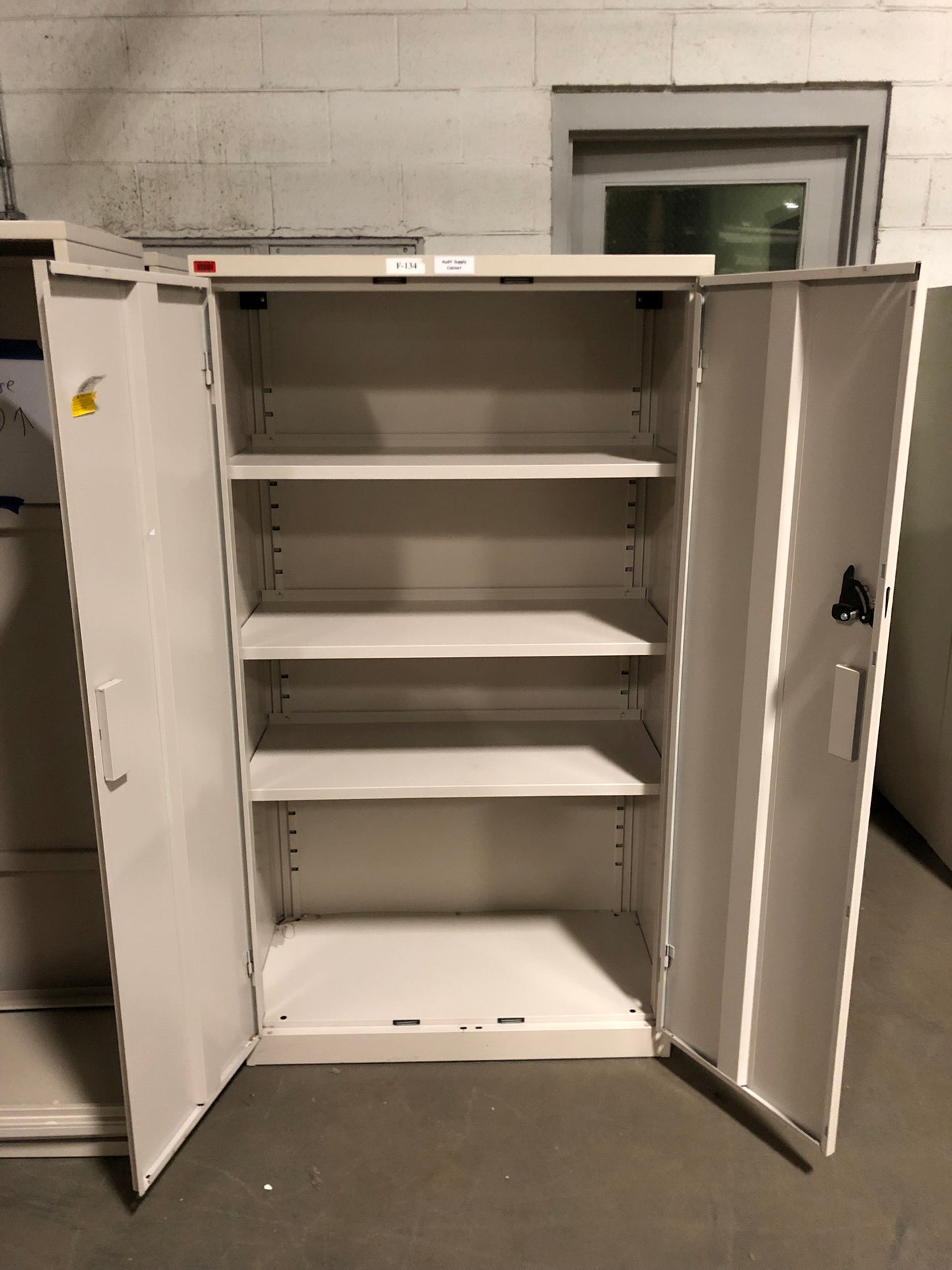 PREOWNED | 730 SERIES STORAGE CABINET