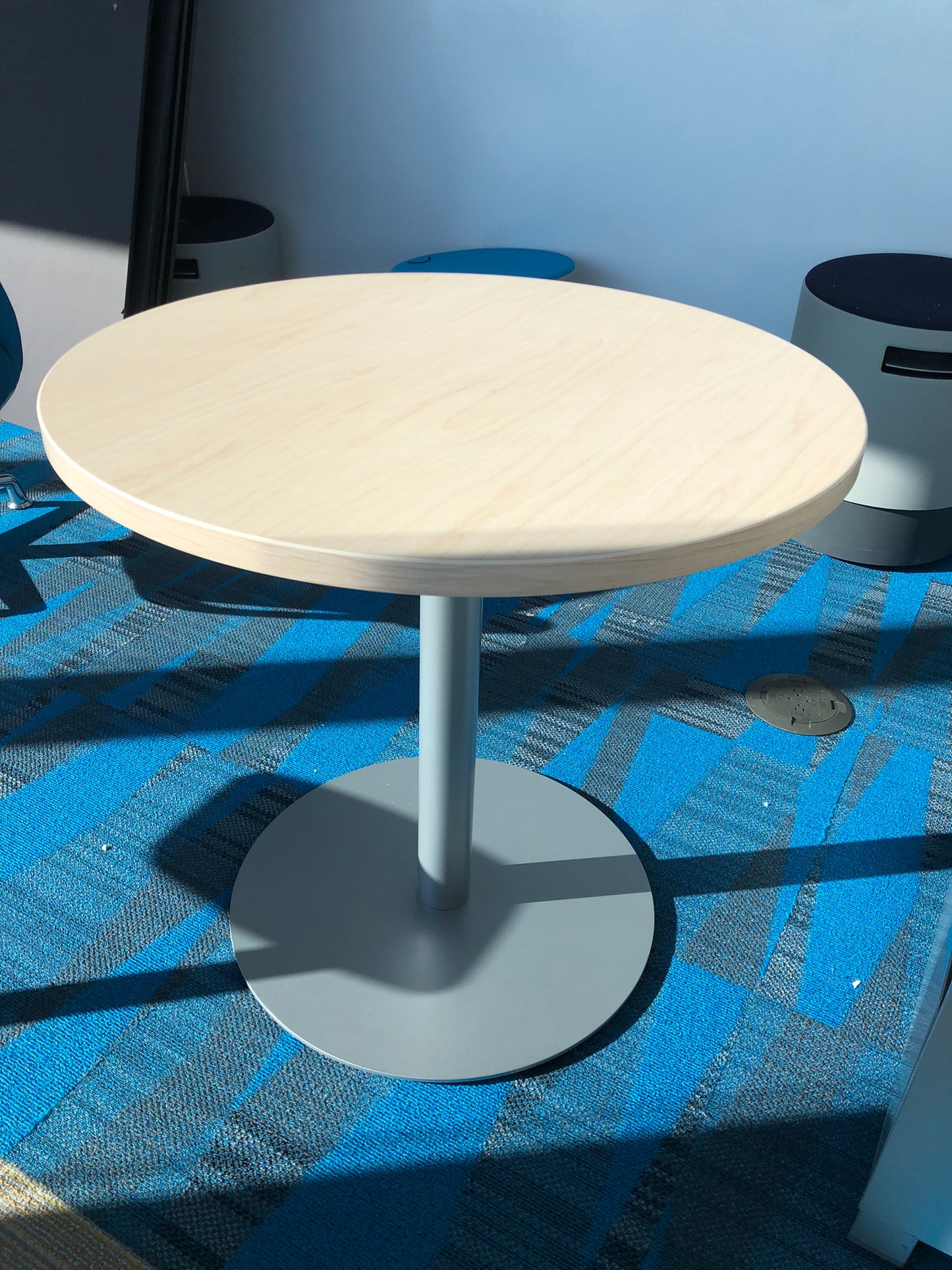 STEELCASE ROUND TABLE