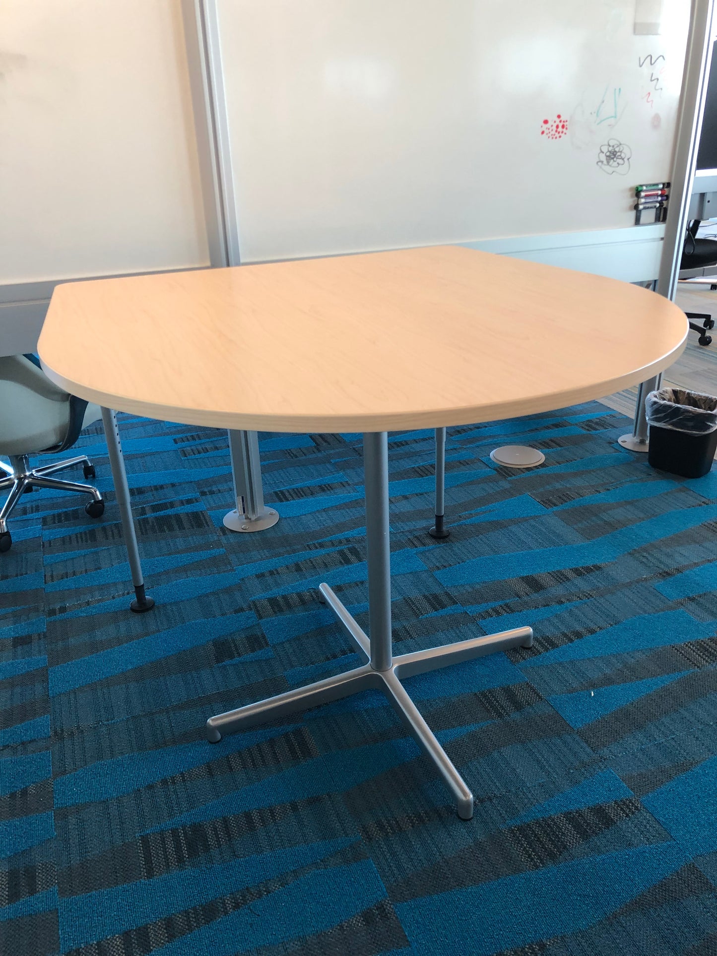 STEELCASE D-TOP TABLE
