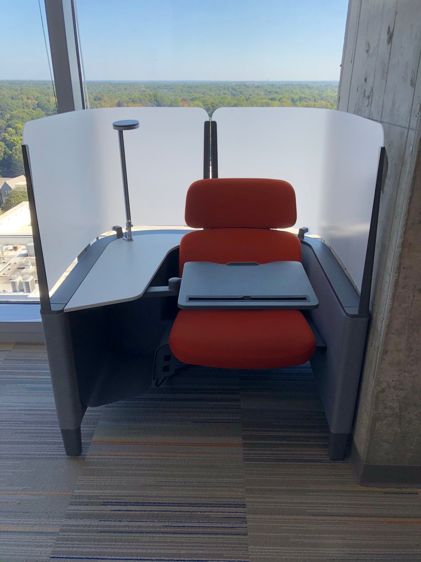 STEELCASE BRODY LOUNGE CHAIR