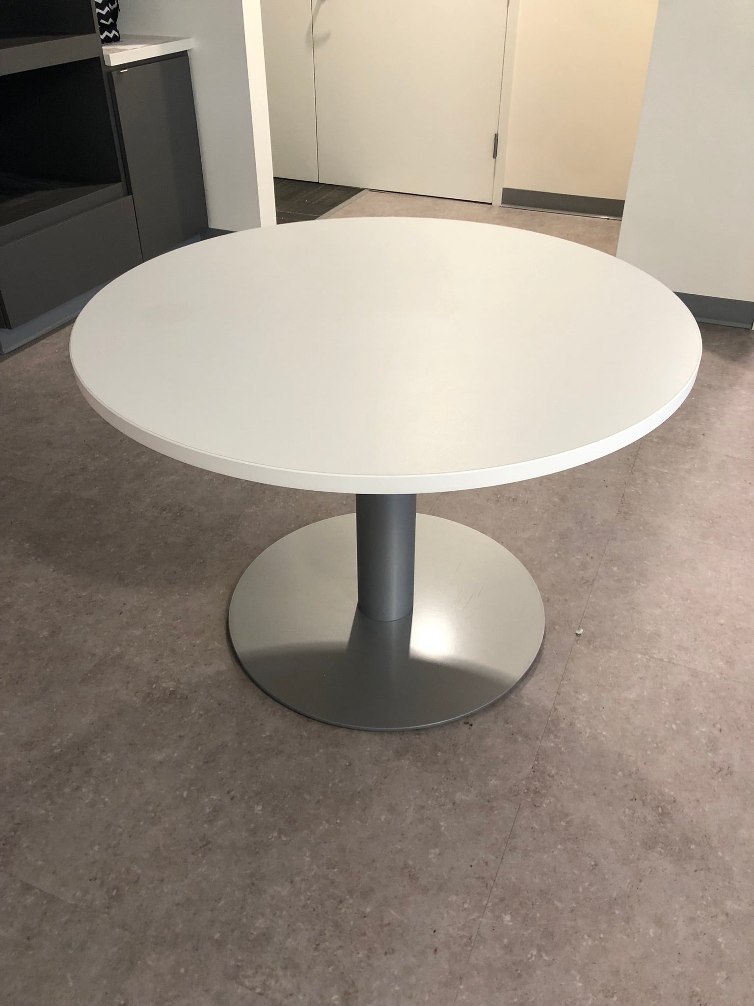 STEELCASE | 42