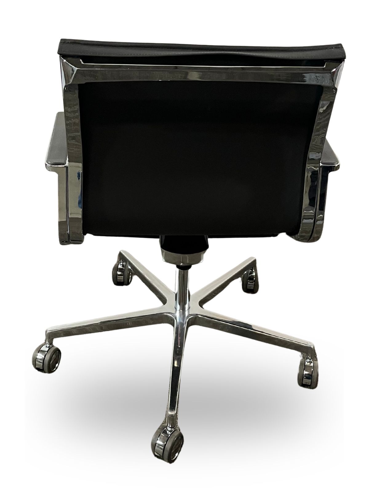Nulite Conference Chair