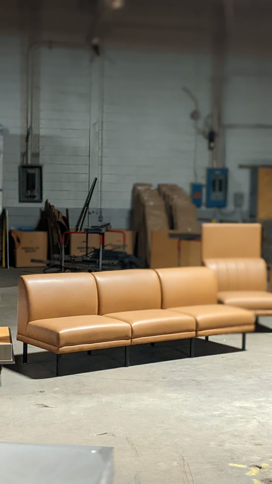 NATIONAL | EKLUND SOFA