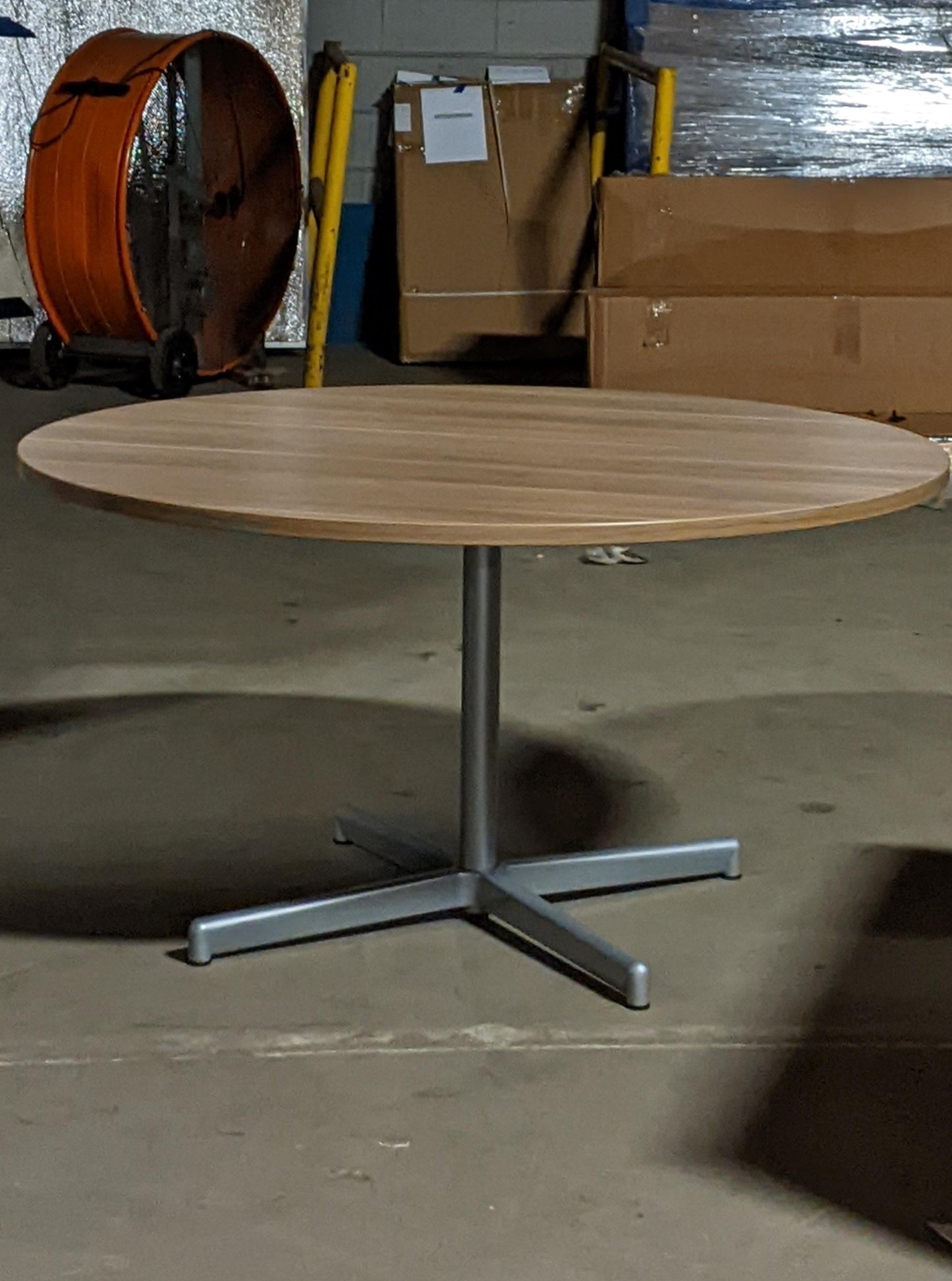 STEELCASE ROUND TABLE