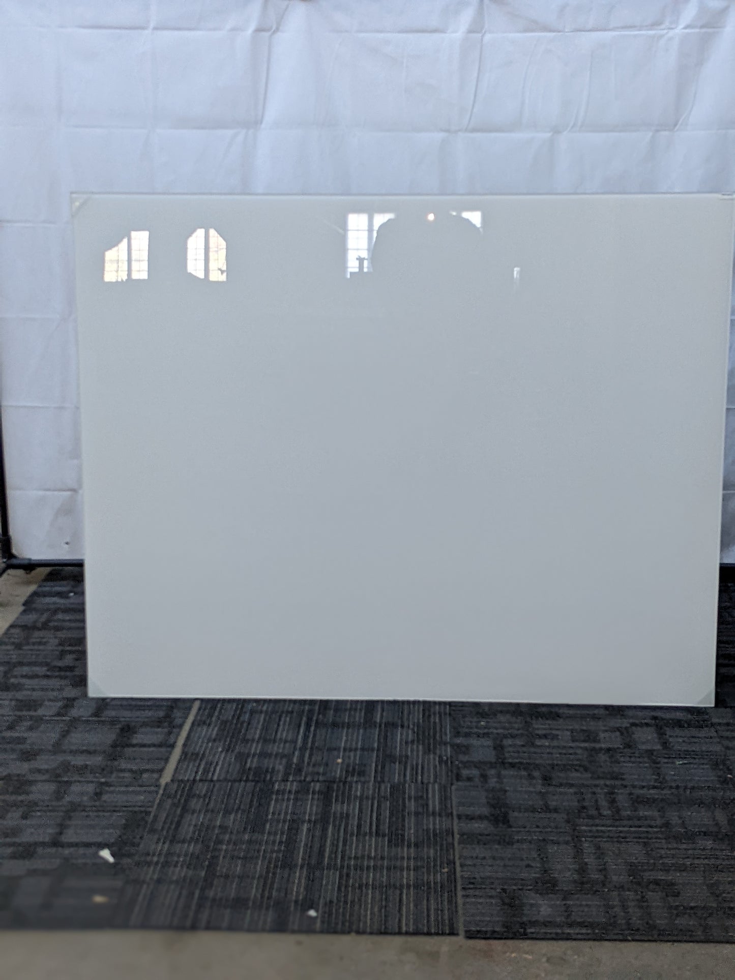 CLARUS GLASSBOARD FLOAT