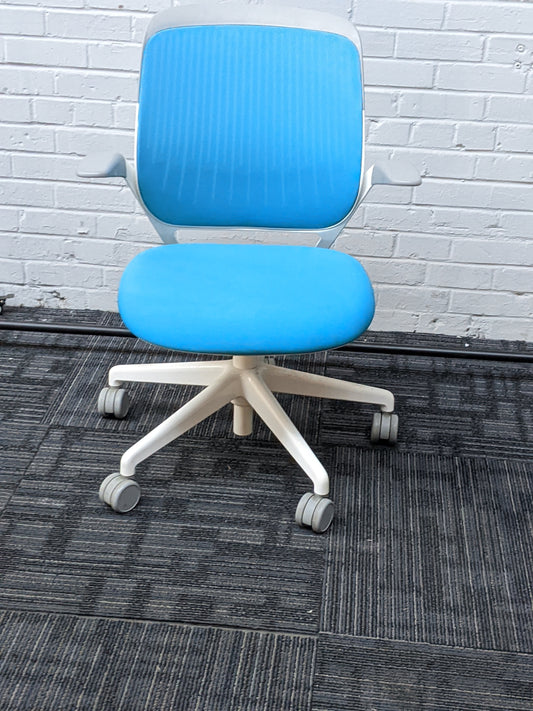 STEELCASE| COBI TASK CHAIR