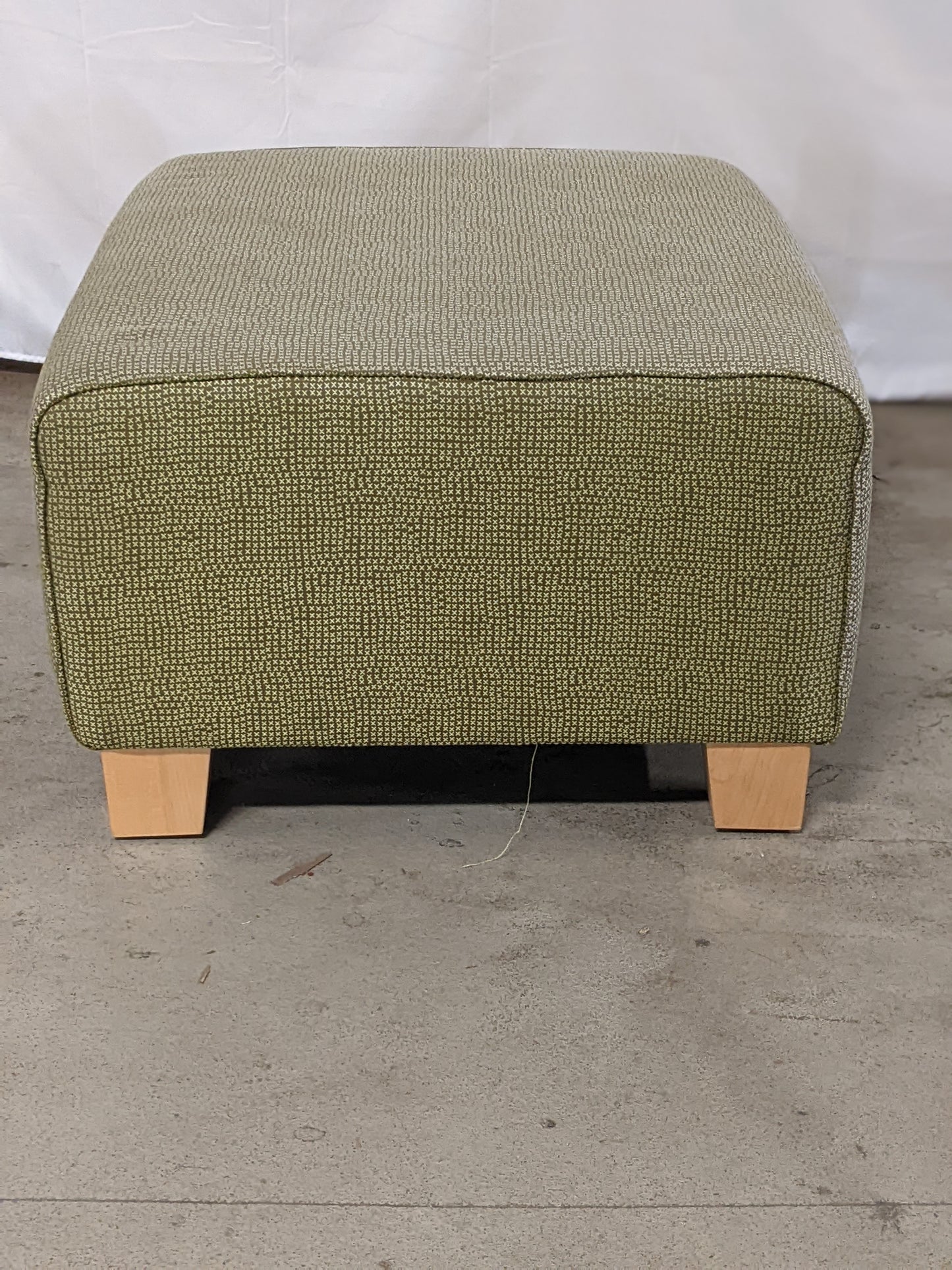 STEELCASE JENNY OTTOMAN
